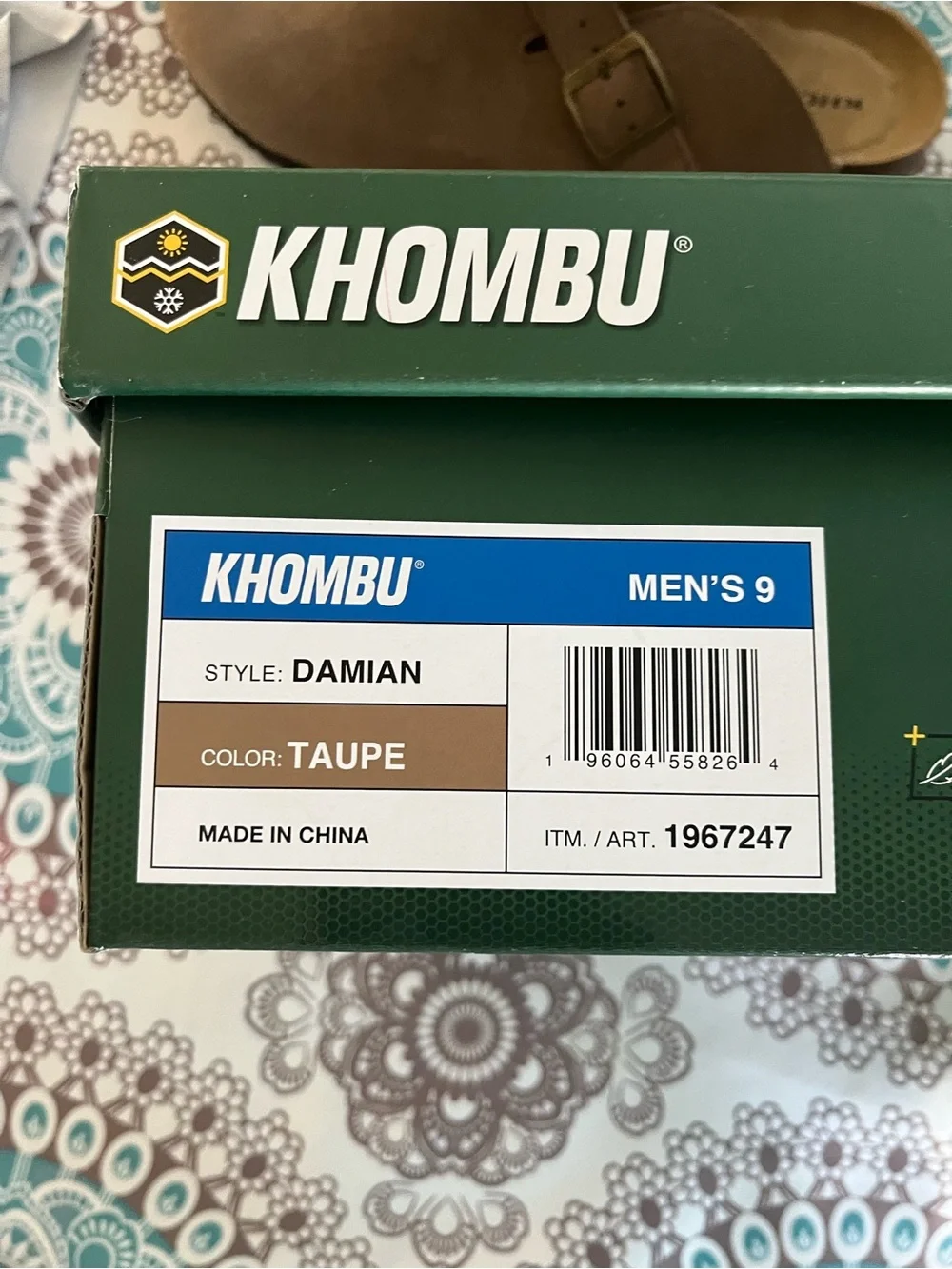 Khombu casual slip